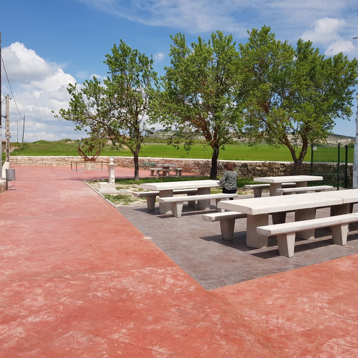 RESTAURACIÓN ESPACIO DEGRADADO