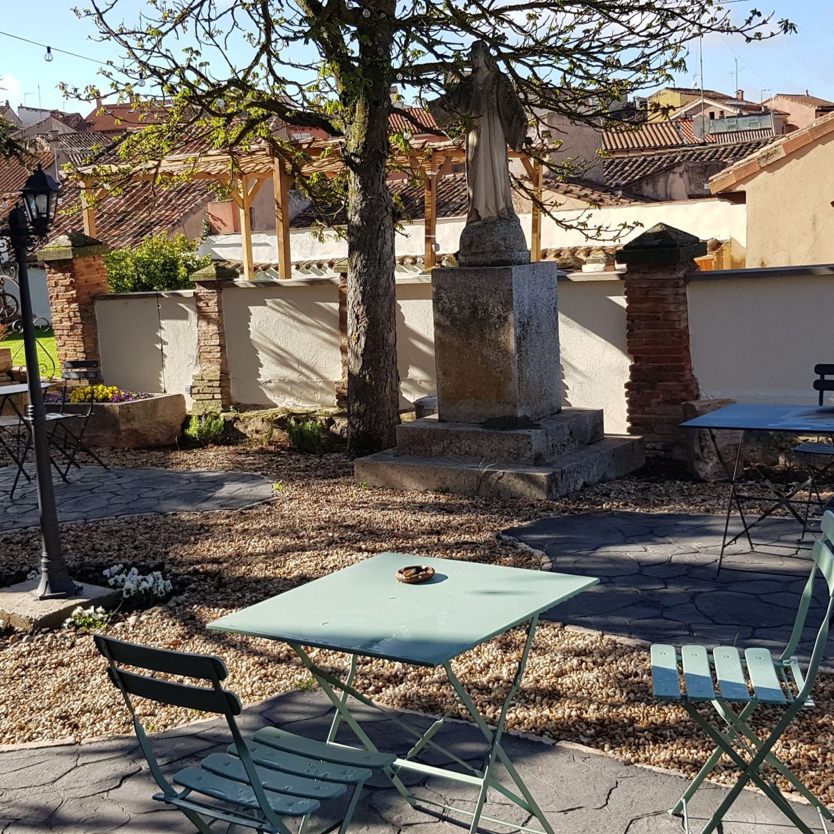 HOTEL RURAL
