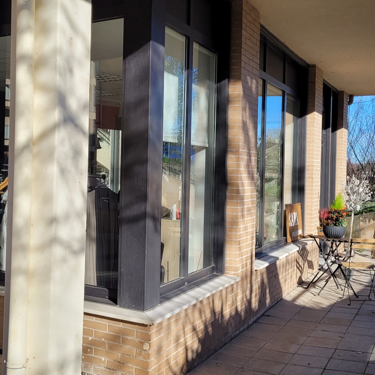 AMPLIACIÓN PELUQUERÍA